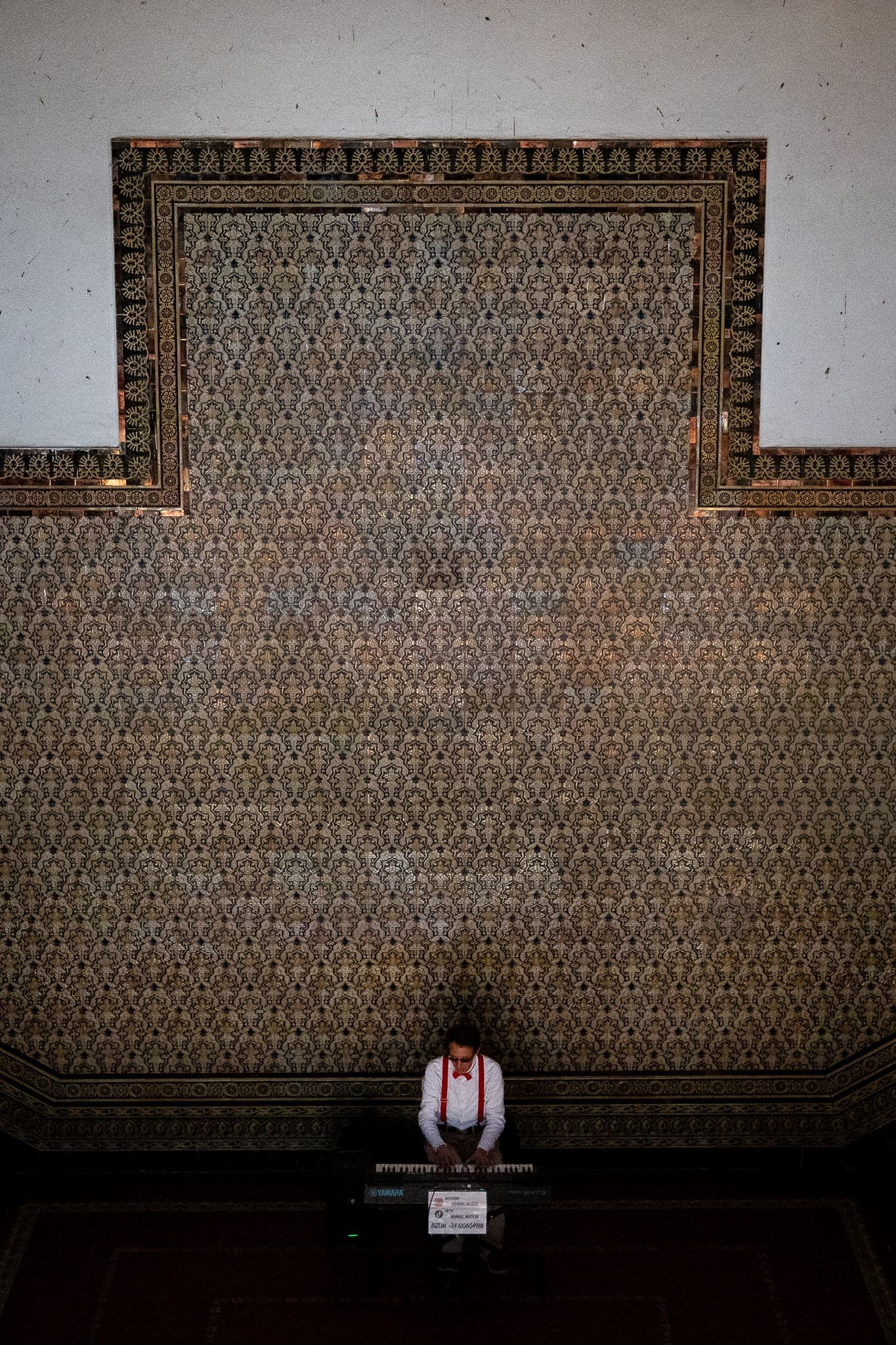 P1046176